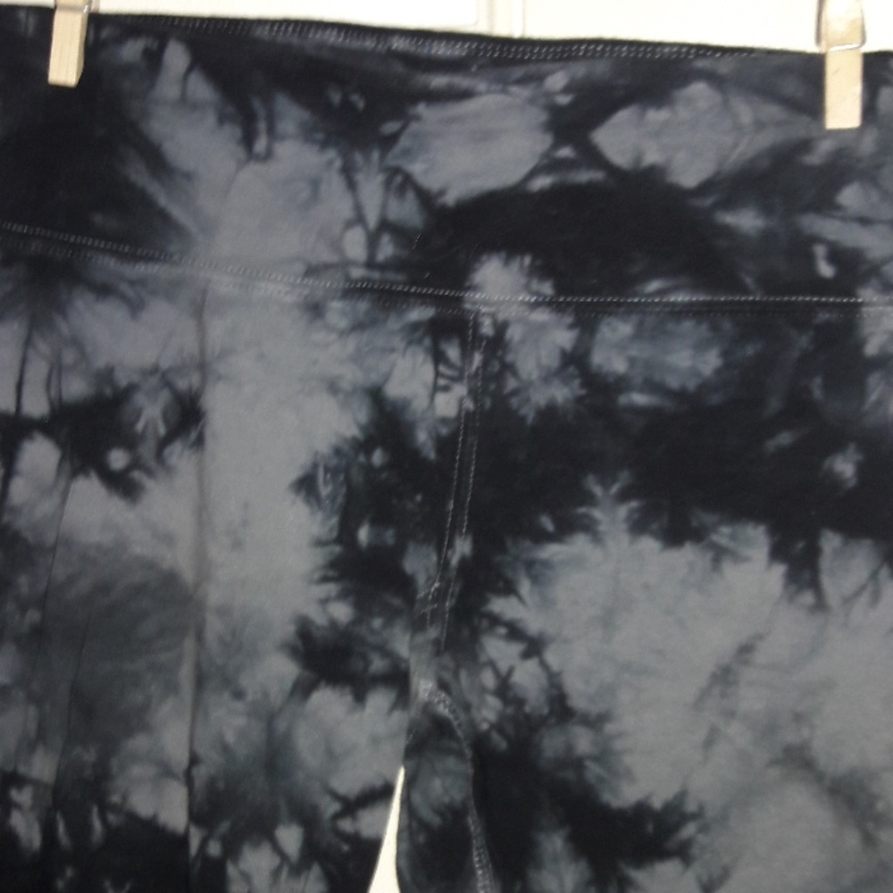 Seahawk Legging - Picture 3 of 4